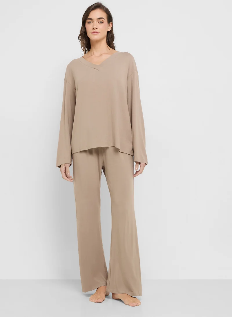ELLA Top & Pant Pyjama Set
