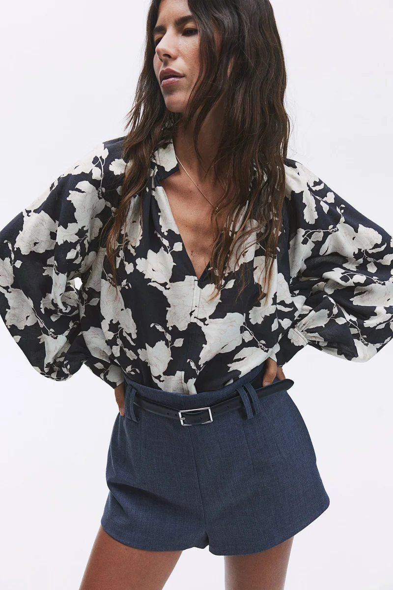 H&M Oversized blouse