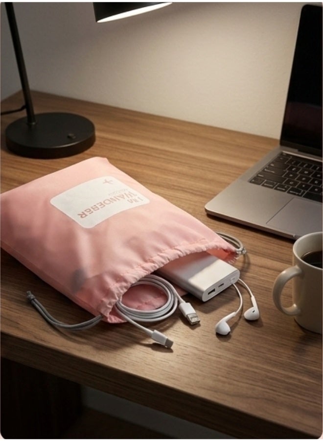 مجموعة 4 حقائب سفر من النايلون مقاومة للماء برباط – حقائب صغيرة الحجم لتخزين الإكسسوارات والمكياج والأغراض اليومية – طقم متين متعدد الاستخدامات للمنزل والمكتب والسفر – تنظيم عملي وسهل للأدوات الشخصية والأغراض الصغيرة – لون وردي جذاب - Image 5