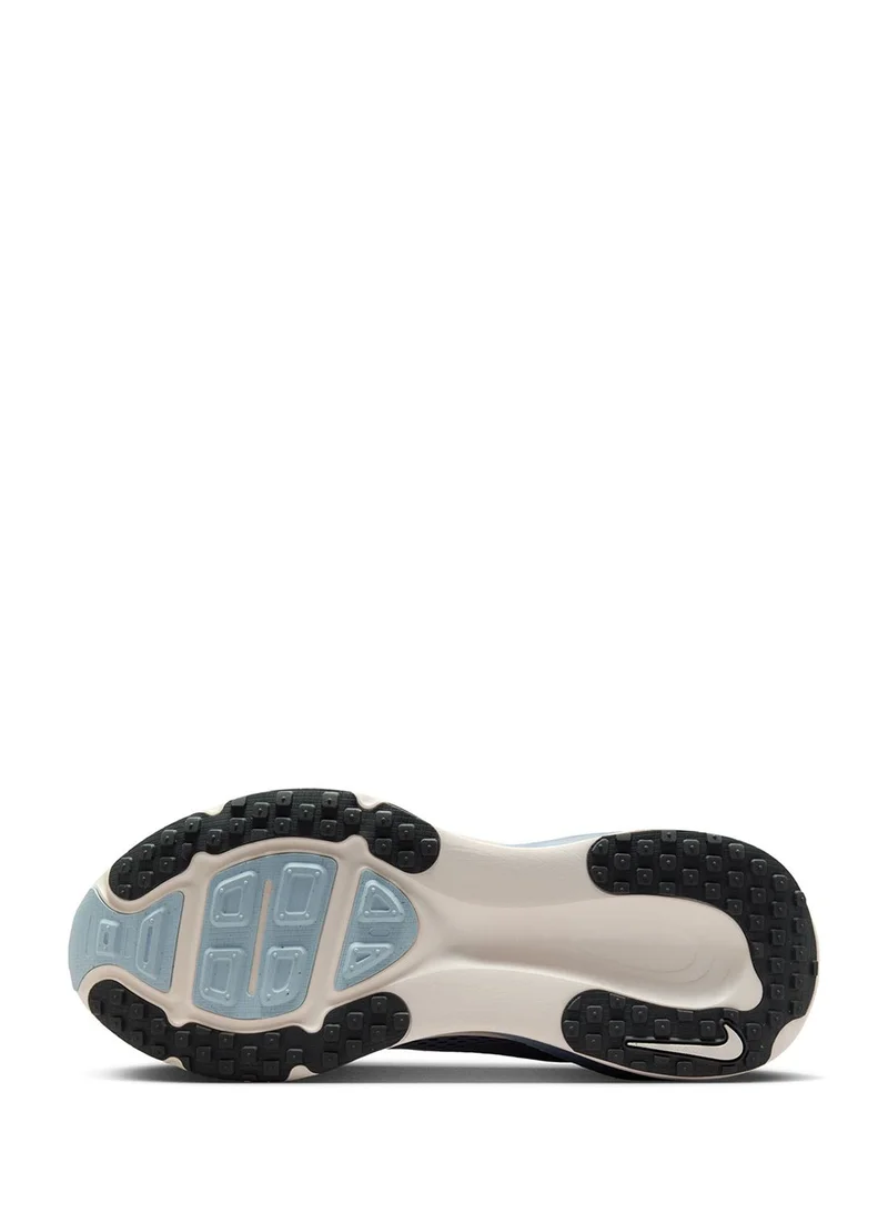 Nike Vomero 18