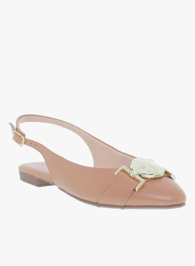 Beira Rio Nude Beira Rio Women’s Flat Sandals with Back Strap – Secure Fit and Lightweight Daily Wear for Women | Best Price UAE