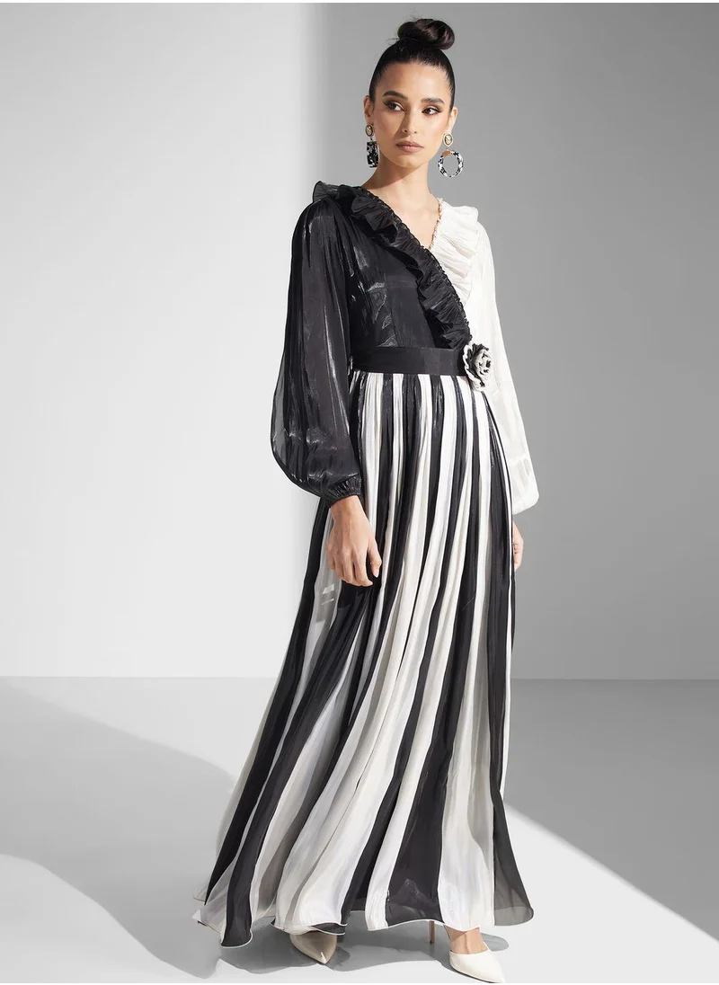 Golden Apple V-neck Tiered Dress