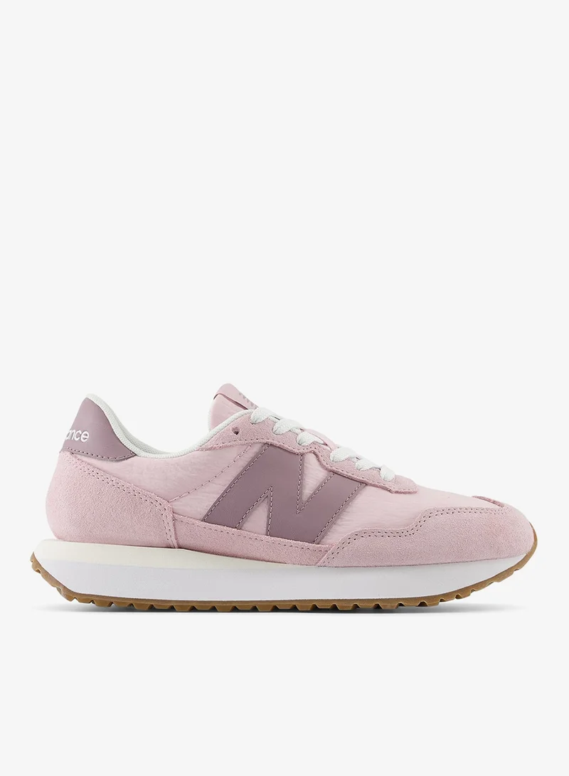 237 Sneakers