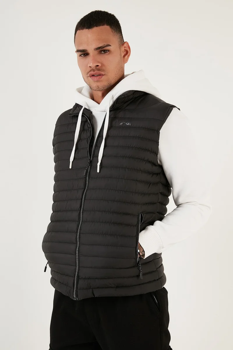 بوراتي Slim Fit Water and Wind Resistant Stand Collar Comfortable Inflatable Vest Men's Vest 649020