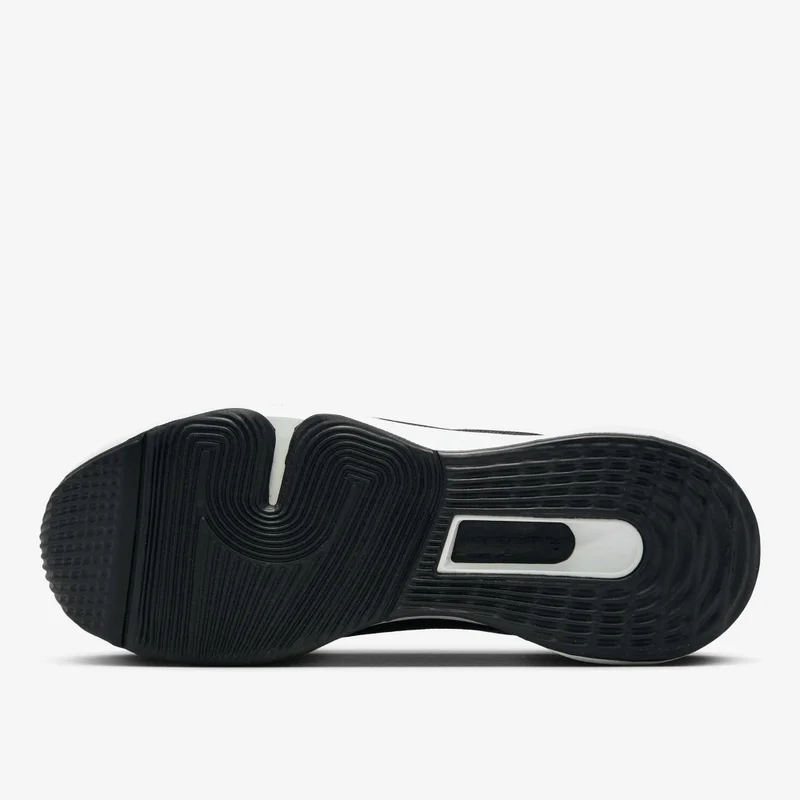 Nike Black Women's Versair Training Shoes for Women | Best Price UAE