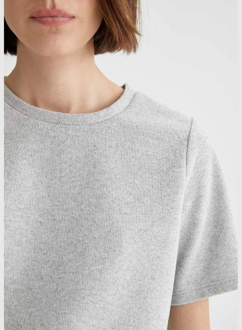 DeFacto Woman Short Sleeve T-Shirt