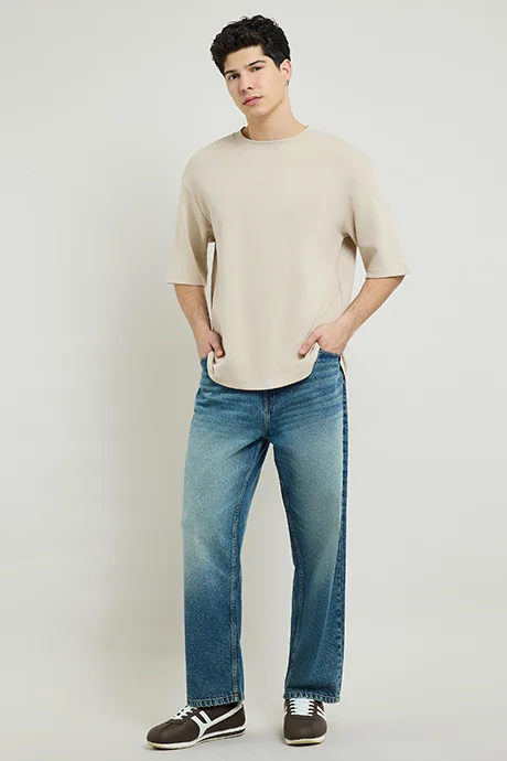 أر أند بي Solid T-Shirt with Crew Neck and Short Sleeves