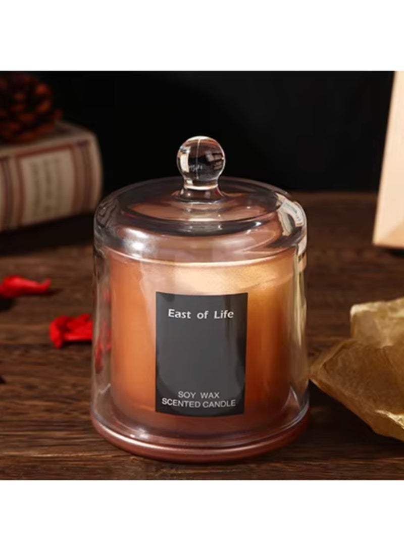 Scented Candle شمعة معطرة في كوب زجاجي كبير الحجم مع غطاء، مصنوعة من شمع الصويا، هدية مثالية لتزيين المنزل - 150 غرام (لافندر وأوكالبتوس) - Image 1