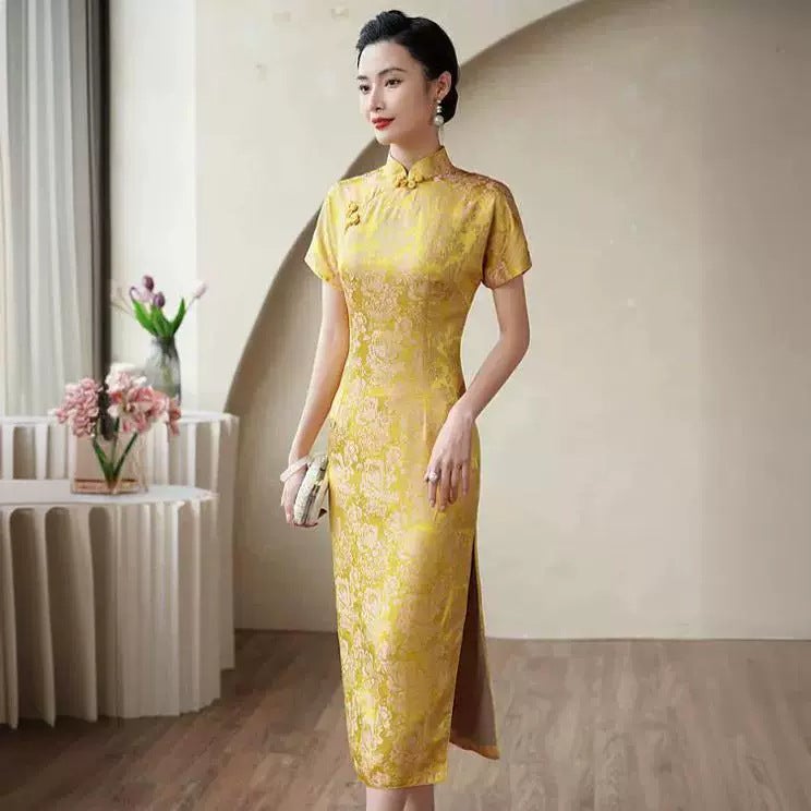 2024 Elegant Yellow Bridal Silk Cheongsam 197 