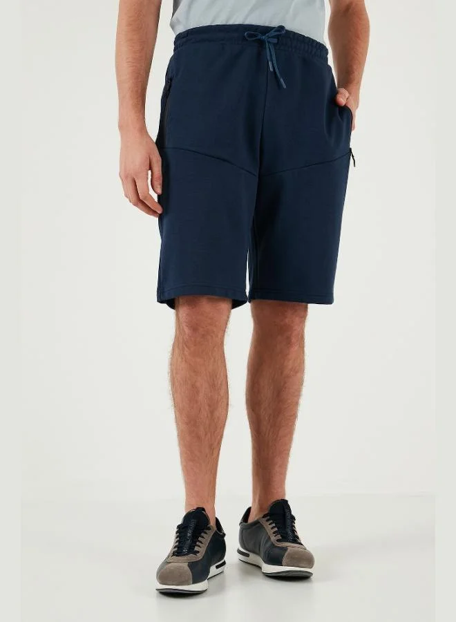 بوراتي شورت رجالي قطني بخصر مربوط وجيوب بقصة عادية