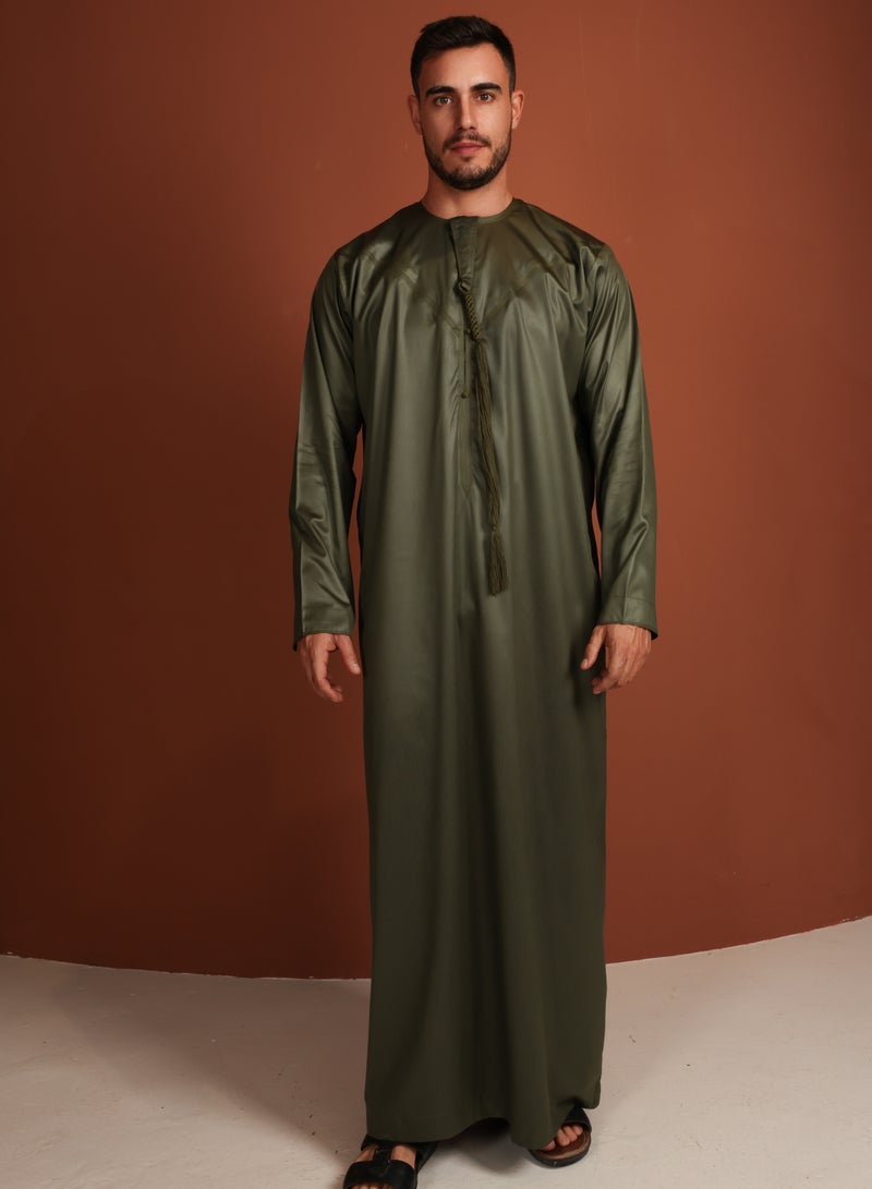 Yigo by Mariam Kandhoura Samir – Rich Olive Green Emirati Kandhoura – Soft Cotton Blend | Elegant & Breathable Traditional Wear  - Image 1