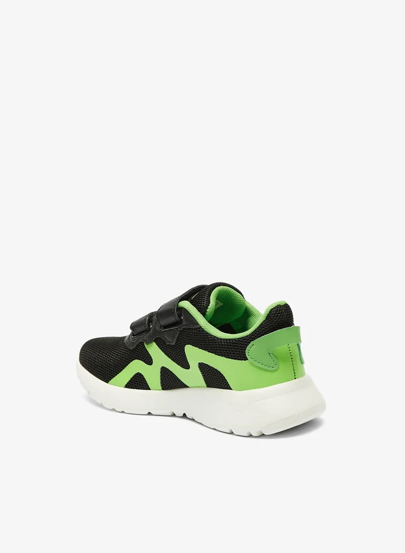 شو اكسبرس أحذية رياضية للأولاد بنعل خارجي بنمط ألواح وإغلاق بشريط لاصق