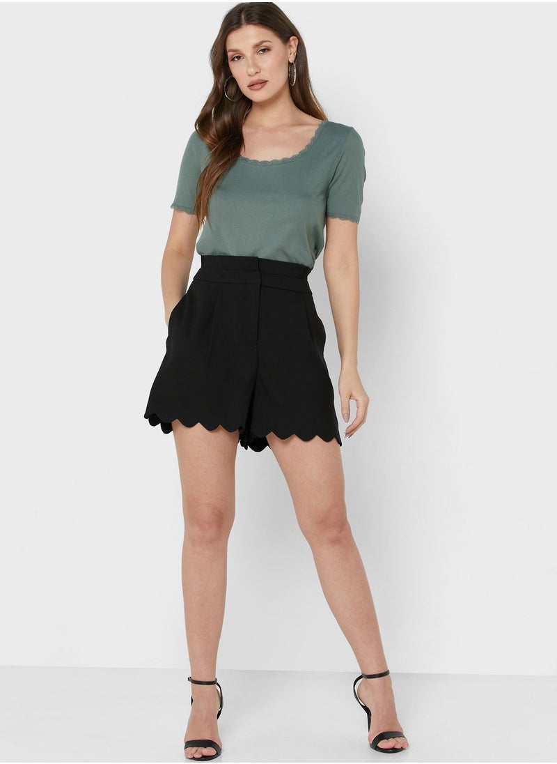VERO MODA - High Waist Shorts - Image 1