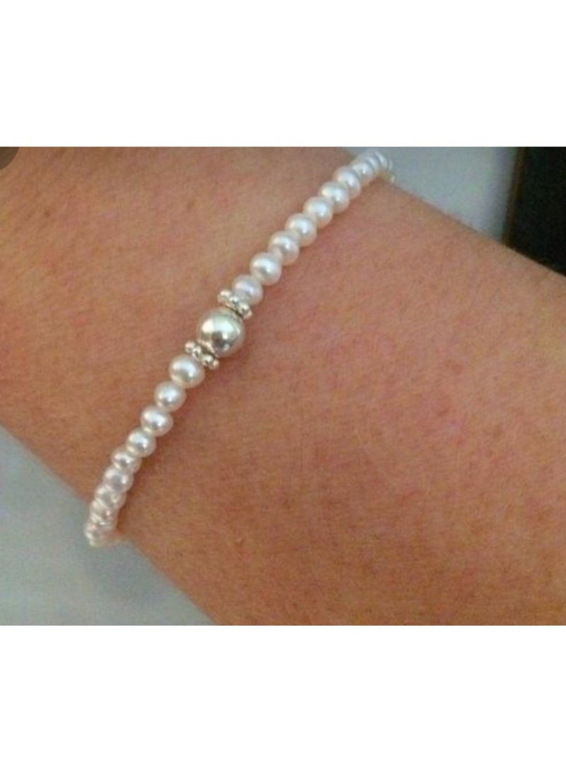 Women's Bracelet Of Off-White Pearls