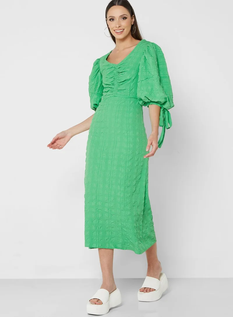 TOPSHOP Puff Sleeve Ruched Detail Dress for Women | Best Price UAE TOPSHOP Puff Sleeve Ruched Detail Dress for Women | Best Price UAE