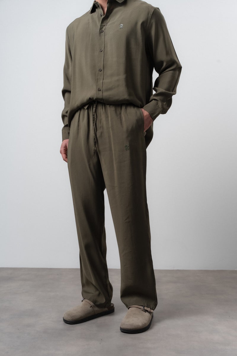 RESPIRE Men's RS Modal Baggy Pants Khaki - Image 2