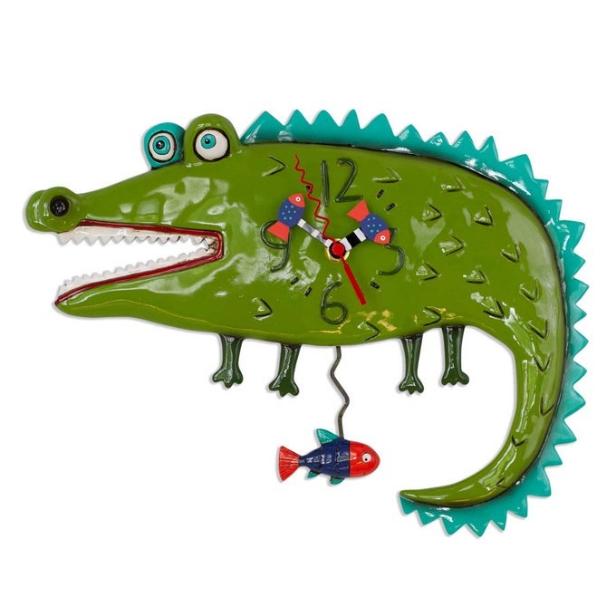 P1998 SWINGING PENDULUM ALLIGATOR DESIGN CLOCK LATER GATOR 125 INCHES X 105 INCHES