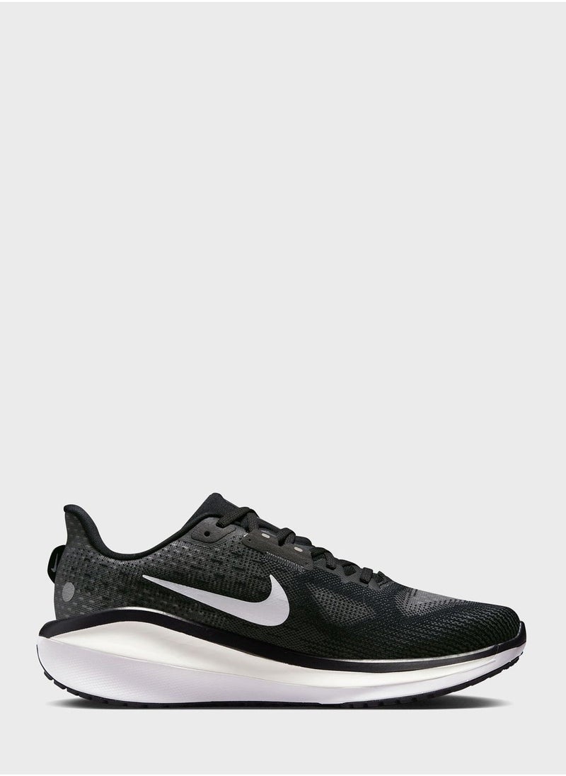 Nike - Vomero 17 - Image 1