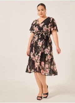 Styli Plus Size Floral Print Flared Sleeves Wrap Midi Dress  - Image 2