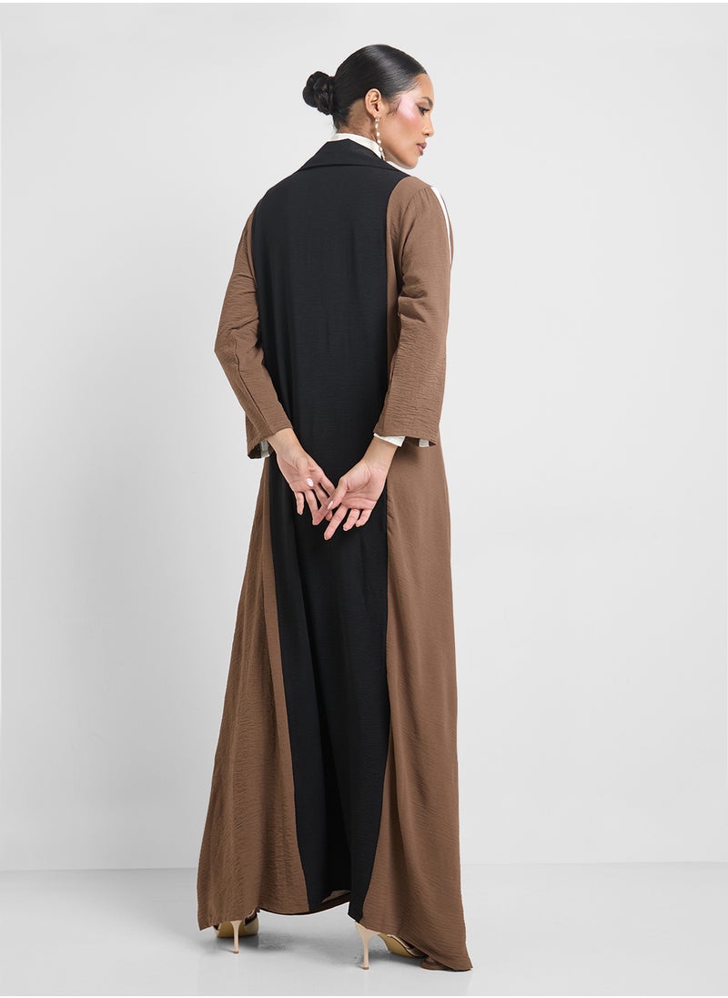 Khizana - Colorblock Abaya Wih Sheila - Image 1