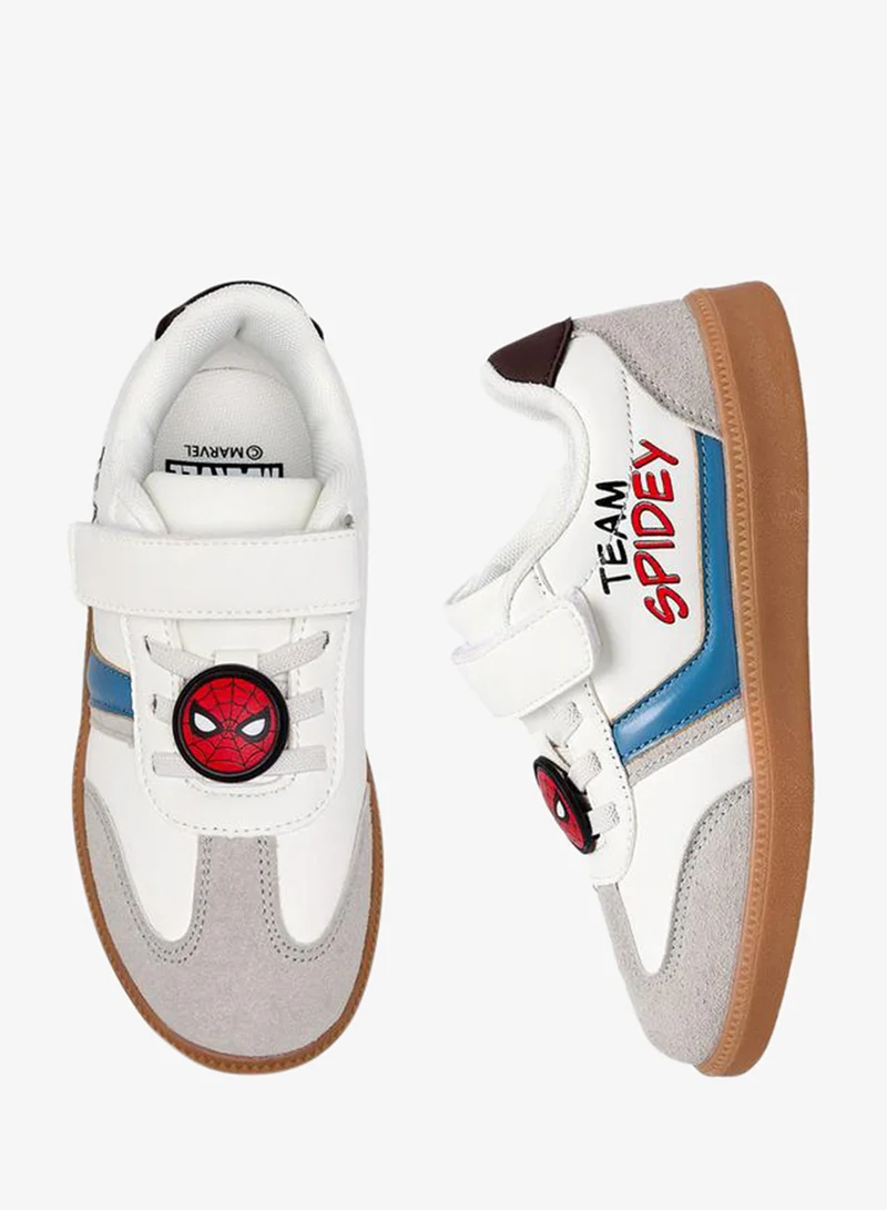 مارفل Boys Spider-Man Print Hook & Loop Ankle School Sneakers