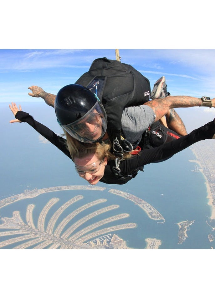 Wondergifts - Tandem Skydive Over Desert with Video & Photos at The Palm Experience Gift with Free Spa Voucher - Image 1