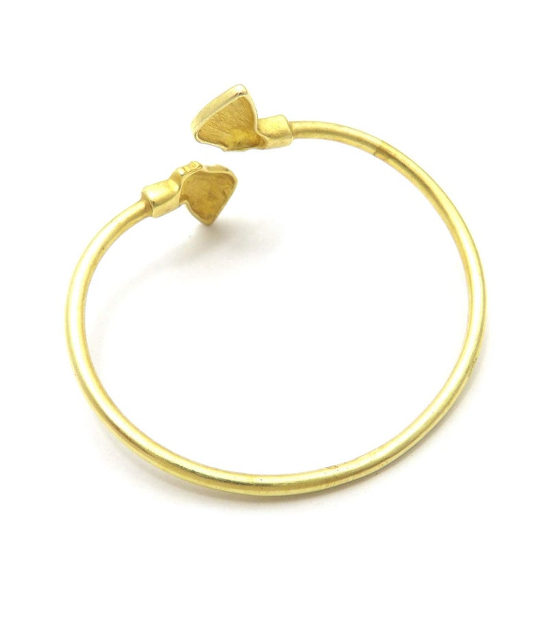 Fashion 21 Egyptian Pyramid, Queen Nefertiti, Fist Piece 100% Solid Brass Cuff Bangle Bracelet (Nefertiti/Medium) - Image 2