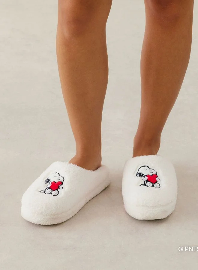 انديز سنوبي نعال رقيق