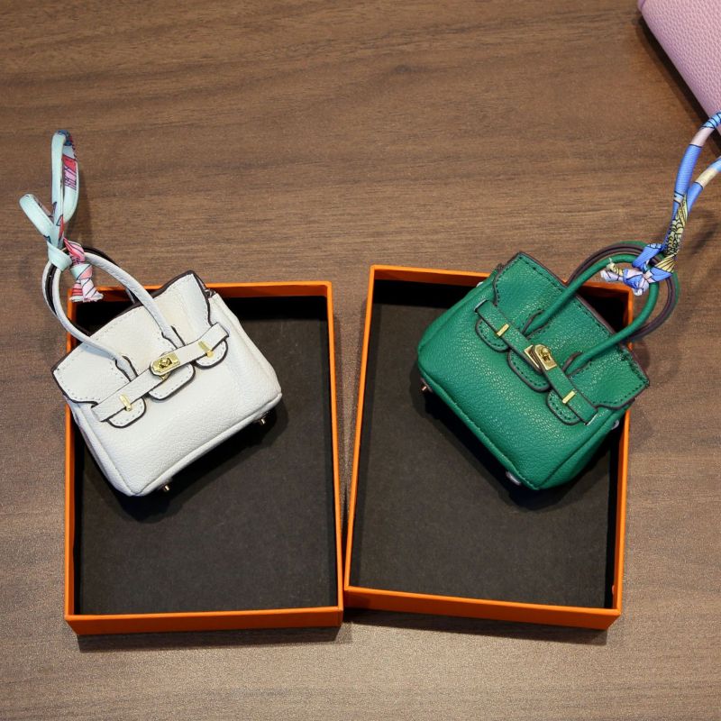 Mini Bag Microfiber Leather Compact Versatile Keychain - Wear-resistant Cute Accessory for Organizing Small Essentials - Image 4