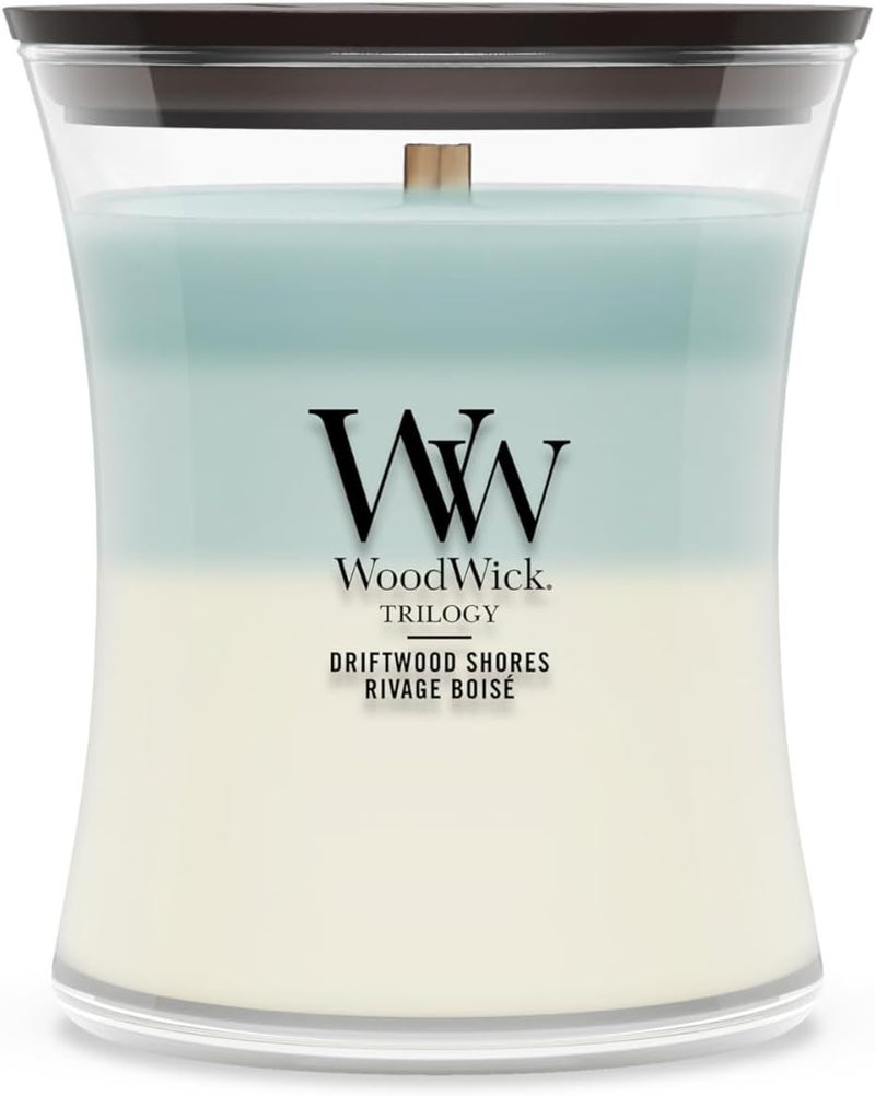 وودويك شمعة بفتيل خشبي، حجم متوسط، عطر “شواطئ ��لأخشاب المتطايرة” (Driftwood Shores) | هدايا مثالية للنساء - Image 1