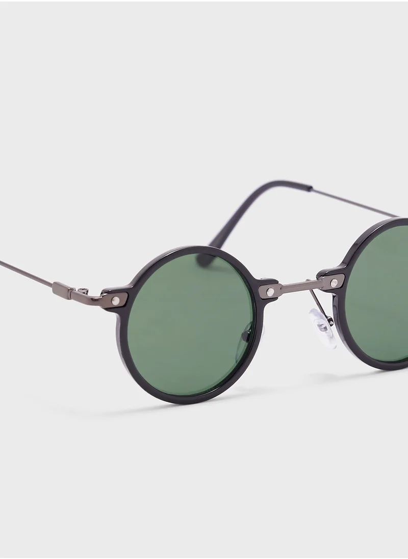 Seventy Five Round Retro Sunglasses