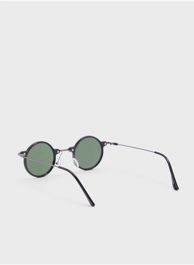 Seventy Five Round Retro Sunglasses