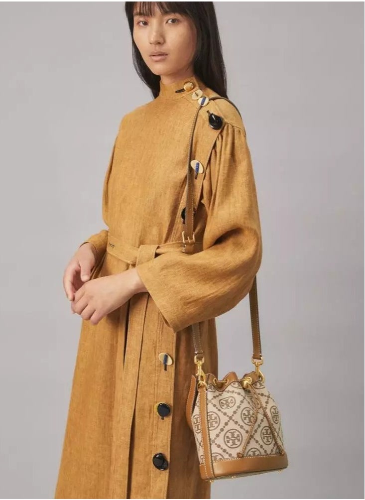 TB Tory Burch Large T Monogram Jacquard Bucket Bag  - Image 5
