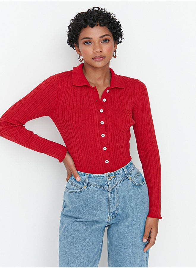 Red Soft Textured Polo Neck Knitwear Cardigan TWOAW20HI0070 - pzsku/ZA88DA77012AFB3B0912BZ/45/_/1730941029/e1e51e3f-c24b-480e-b414-1d13246c7b17