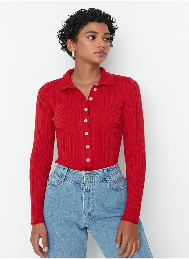 Red Soft Textured Polo Neck Knitwear Cardigan TWOAW20HI0070 - pzsku/ZA88DA77012AFB3B0912BZ/45/_/1730941030/fe4b647b-d774-48c0-a80f-9584eddc40b9