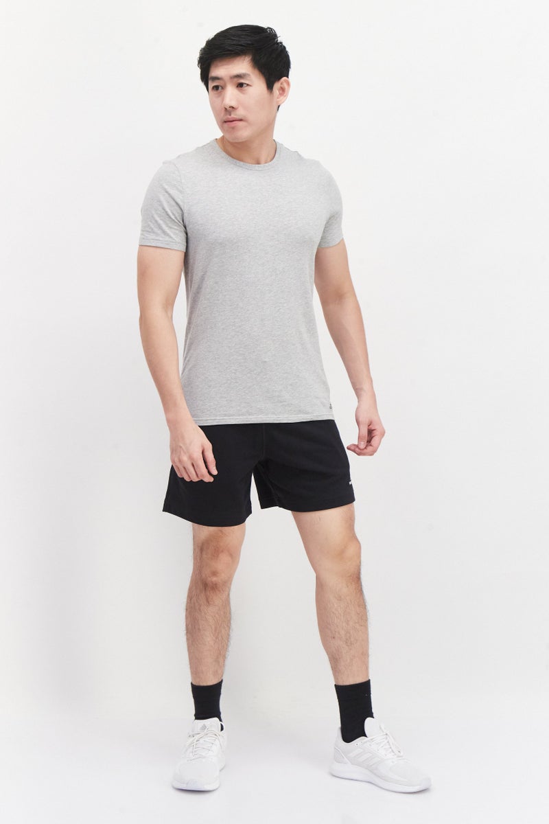 New Balance سروال رياضي للرجال مزين بتطريز مع أربطة سحب، أسود - Image 2