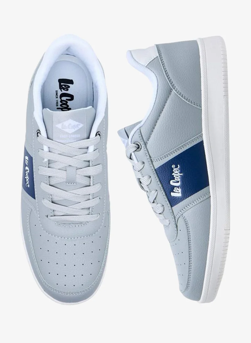 لي كوبر أحذية رياضية رجالية برباط وتفاصيل متباينة