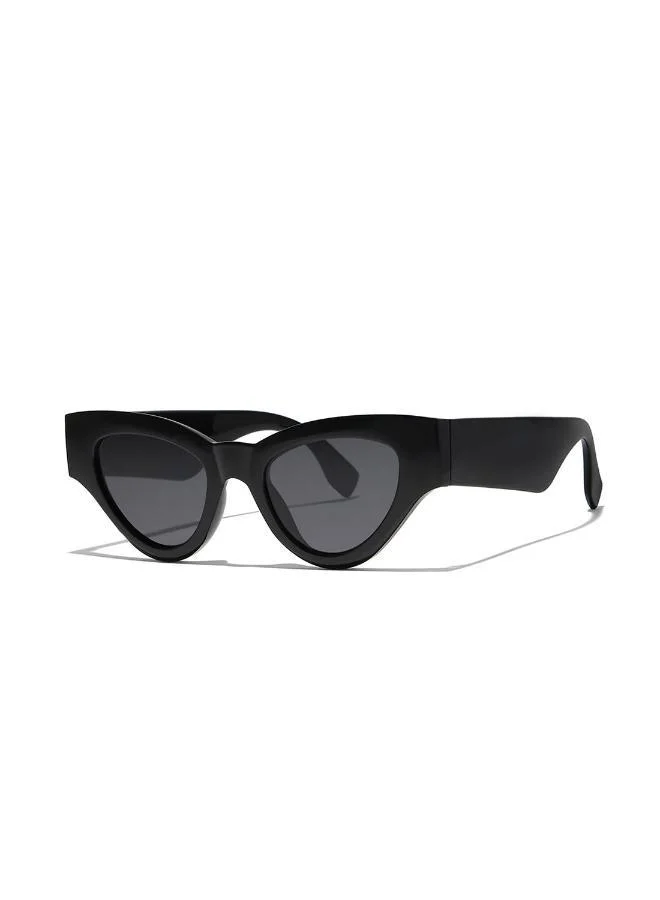 Blackout Periwinkle,Women Sunglasses, Cat Eye Sunglasses, UV Protection: UV400 (Black,Black)
