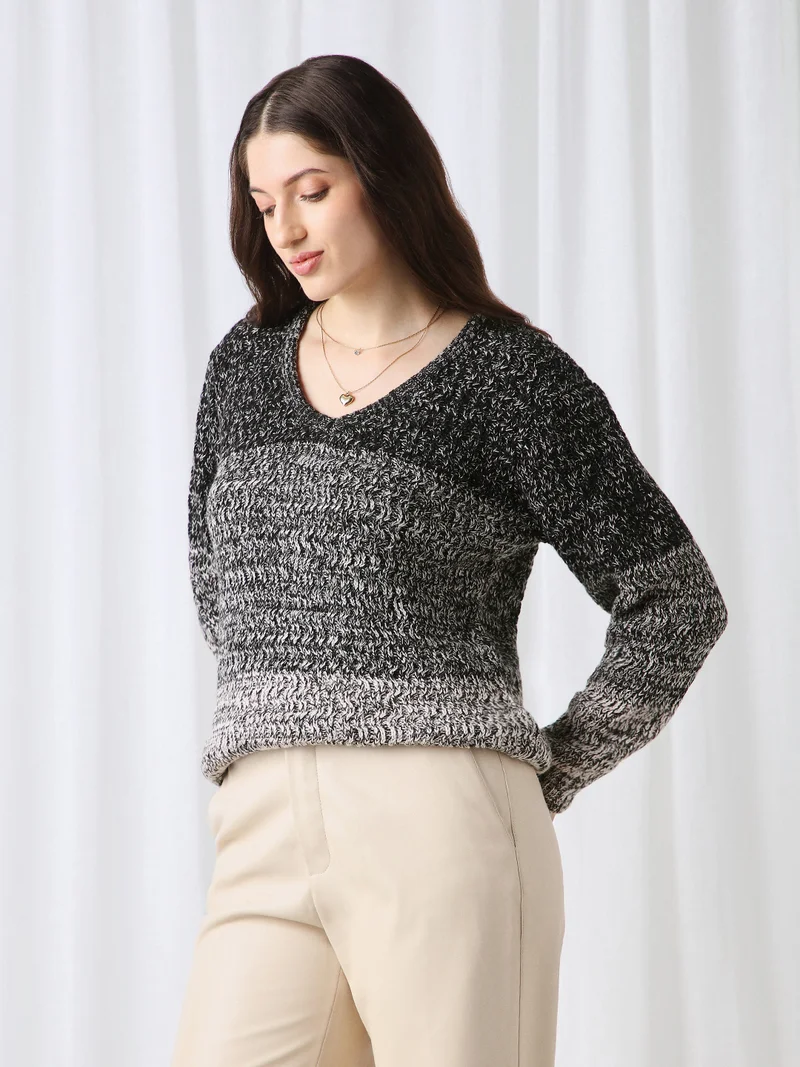 globus Globus Women Black Ombre Self Design V-Neck Acrylic Pullover Sweater