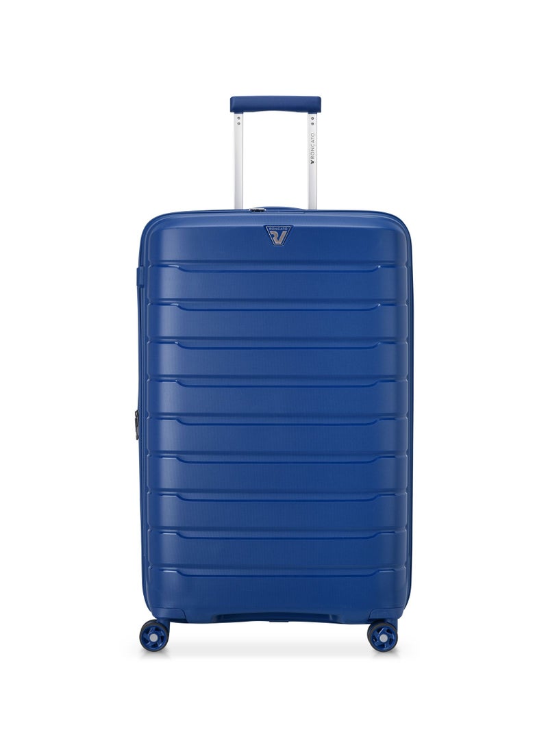 RONCATO Travel bags set of 4 pieces from Roncato, Hard four different sizes, special design, and attractive look. - Image 2