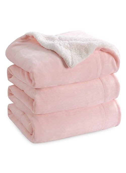 Bedsure Bedsure Sherpa Fleece Blankets Queen Size for Bed  Thick and Warm Soft Fuzzy Plush Queen Blanket for Winter Pink 90x90 Inches 