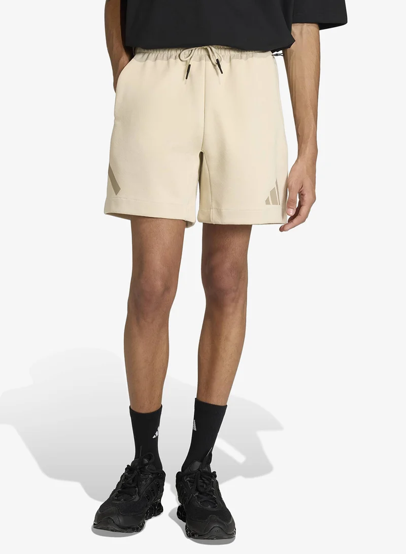 اديداس شورت زذ.ان.اي