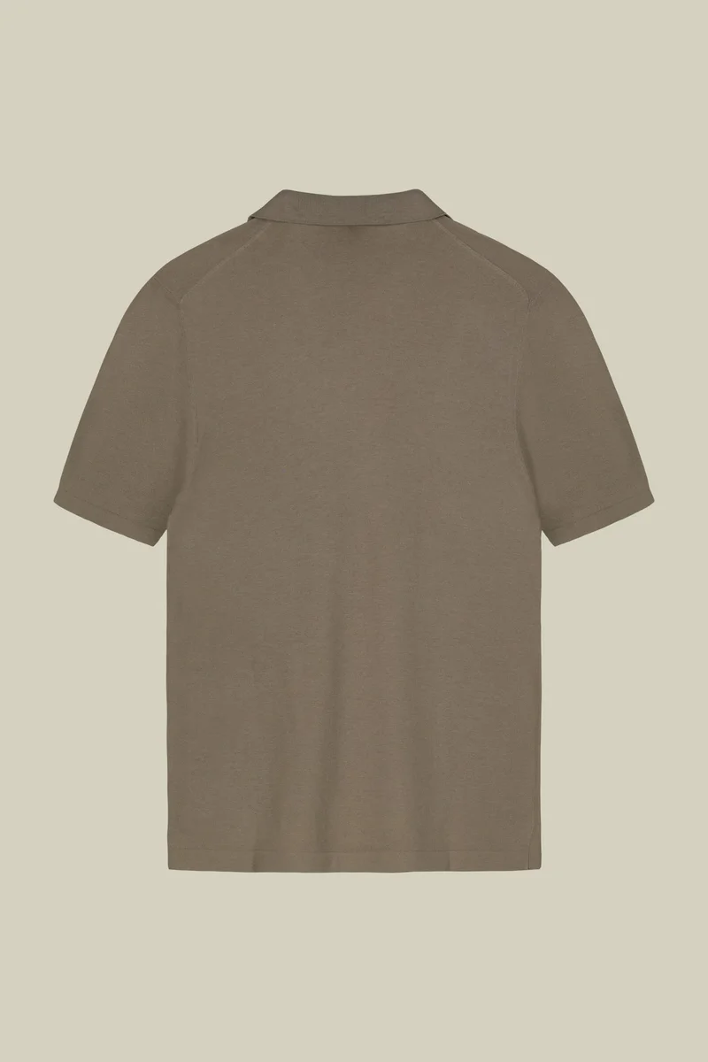 Doppelganger Beige Men's 100% cotton crepe short-sleeved knitted polo shirt with derby collar - Sand for Men | Best Price UAE