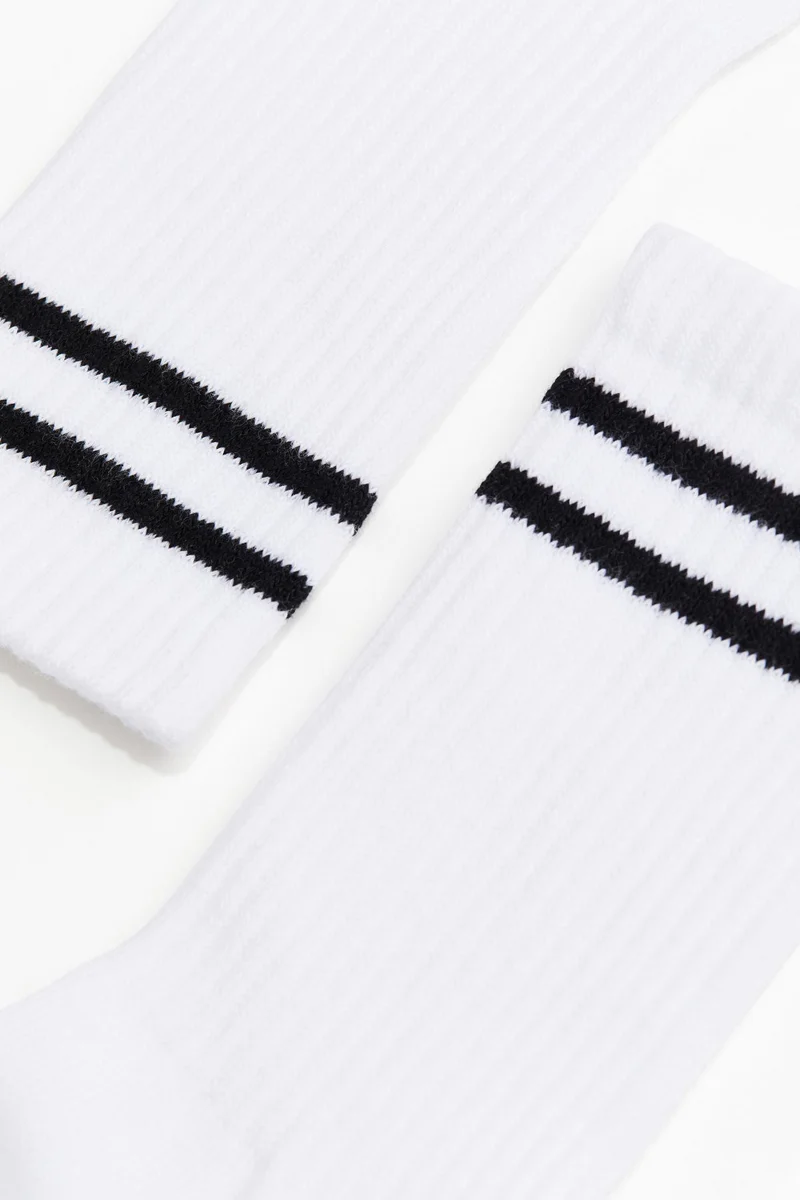 H&M  5-pack sports socks for Men | Best Price UAE