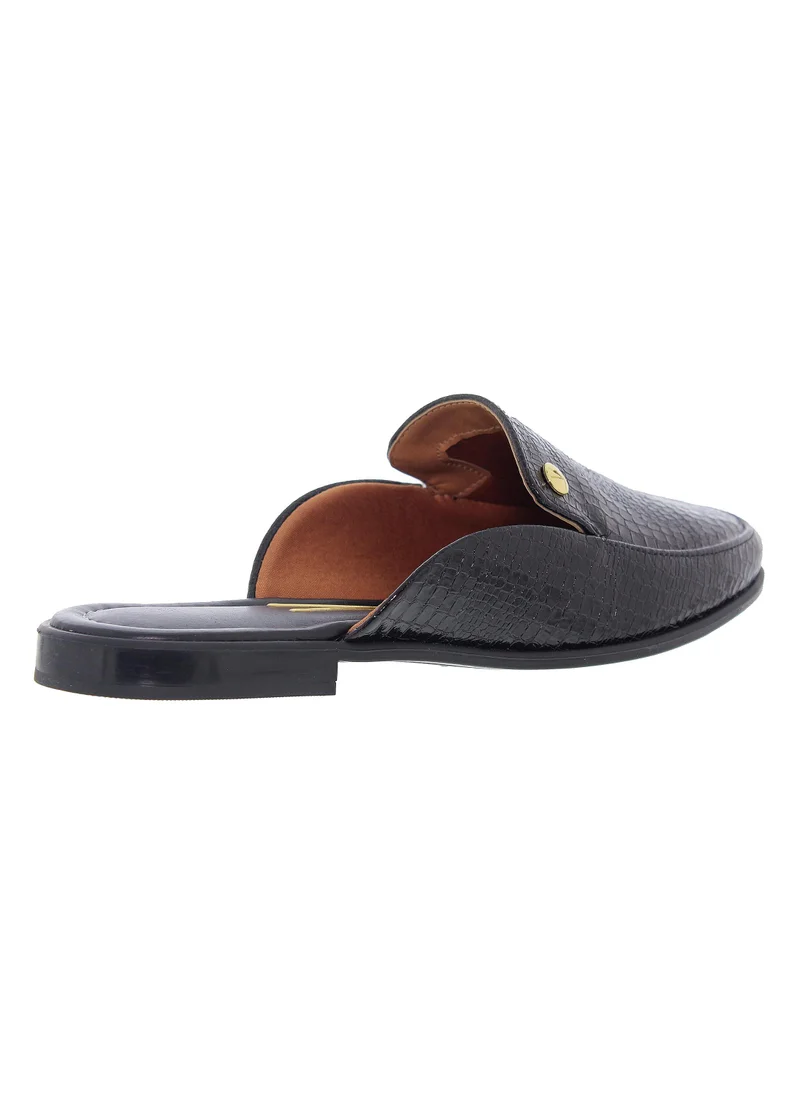 Vizzano Black Vizzano Women’s Closed Toe Walking Shoes – Comfortable Everyday Footwear with Sleek Design for Women | Best Price UAE