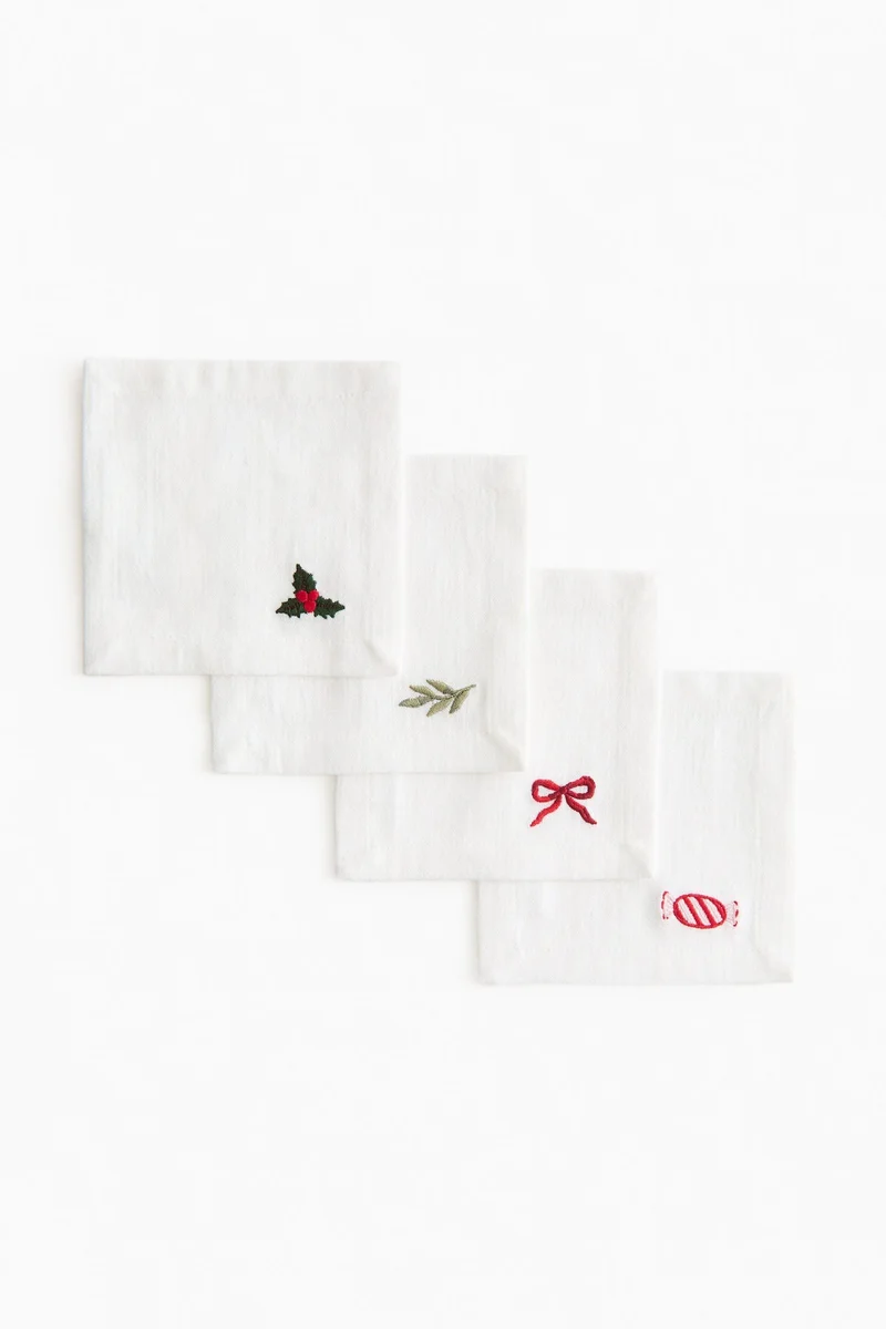 اتش اند ام قواعد أكواب مطرزة - عبوة من 4 قطع