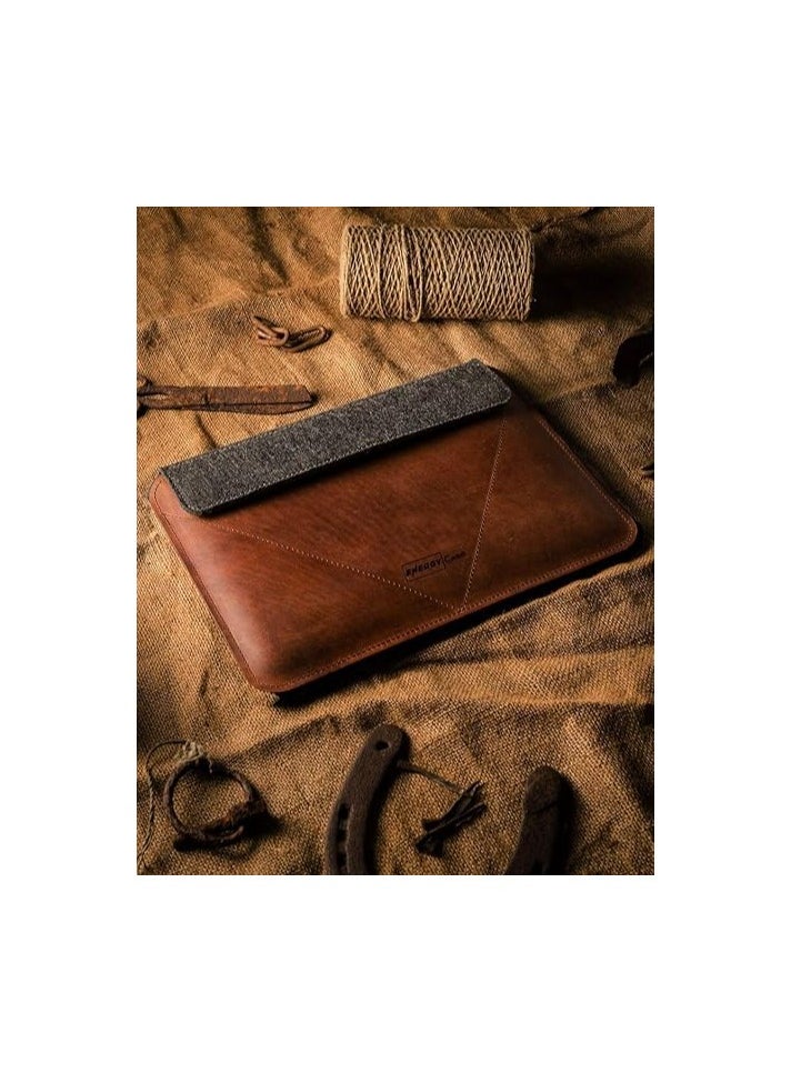 Lightweight 15.6-inch Laptop Bag, Notebook Sleeve for Laptops and Notebooks, Brown for Men
