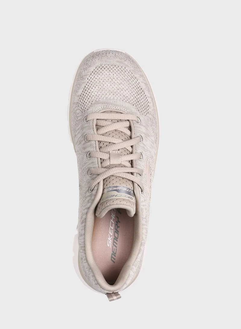 SKECHERS Track