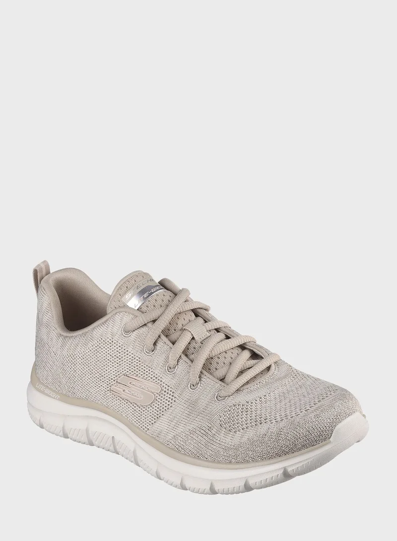 SKECHERS Track