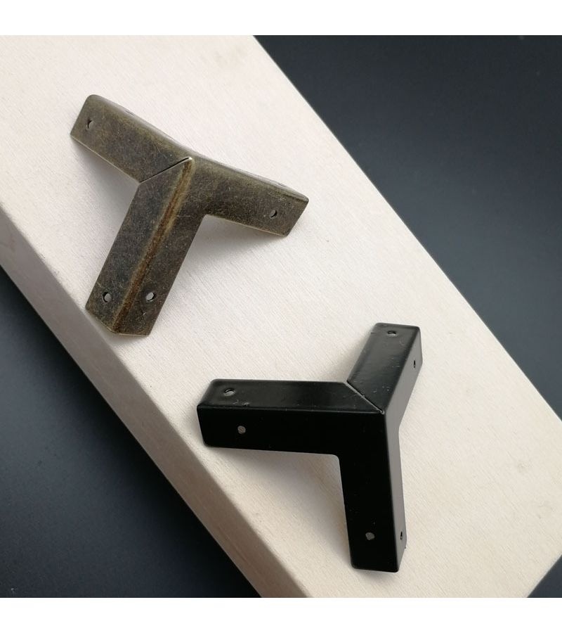 Black 8pcs Vintage Metal Corner Protectors For Wooden Boxes Wine Container Furniture Hardware Shield - Image 1